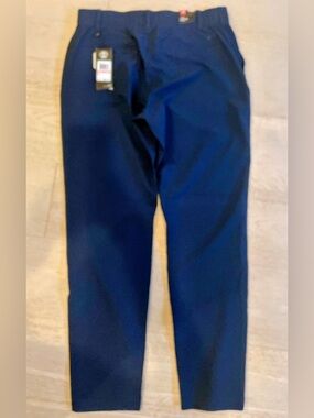 Under Armour Women’s Golf Pants Navy Blue 10 NWT